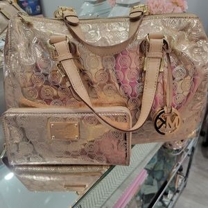 Michael Kors Rose Gold purse and wallet matching set